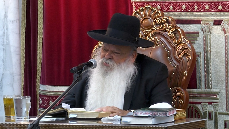 עיניים רואות ולב חומד